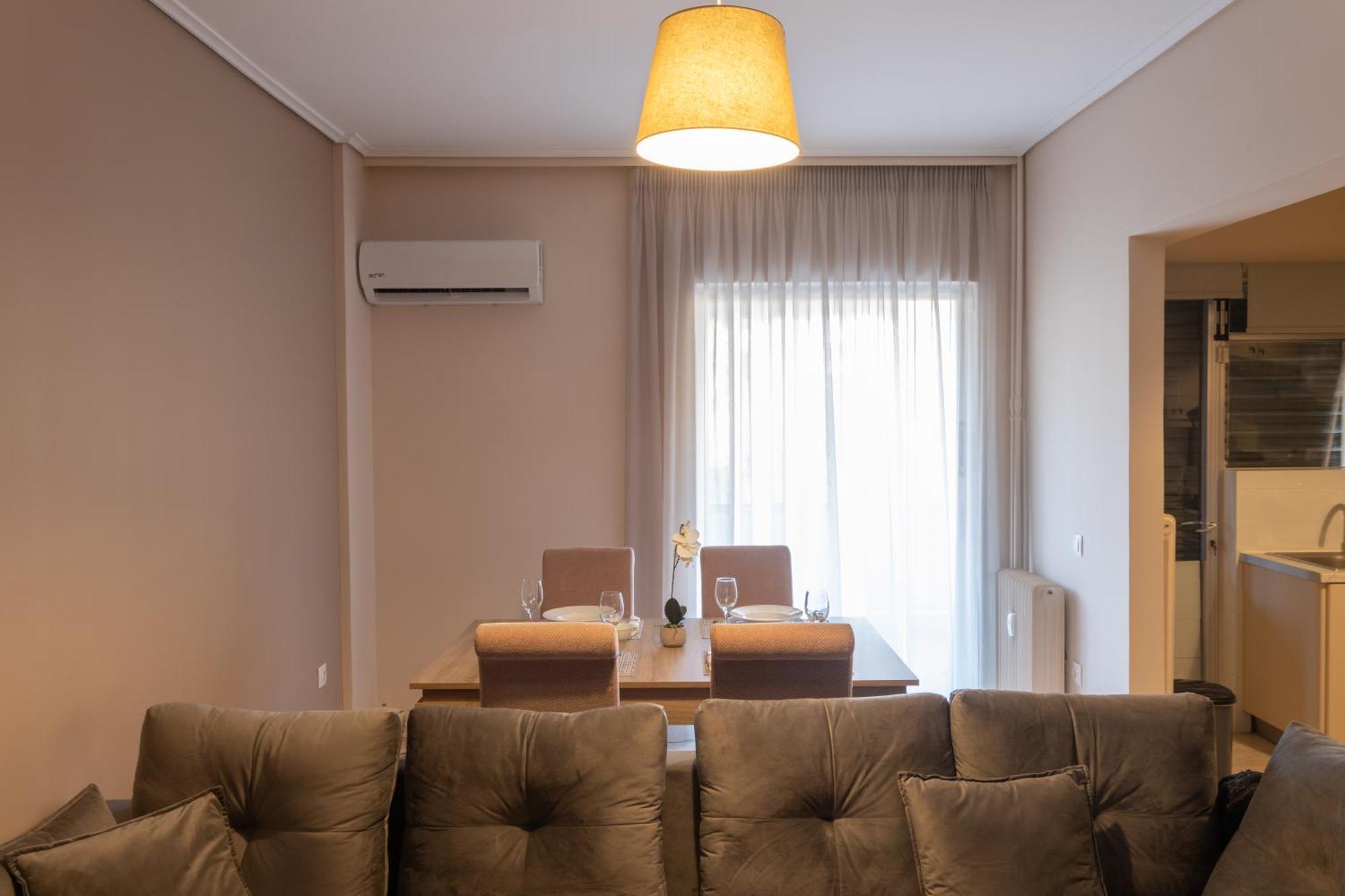Glyfada Downtown Apartment