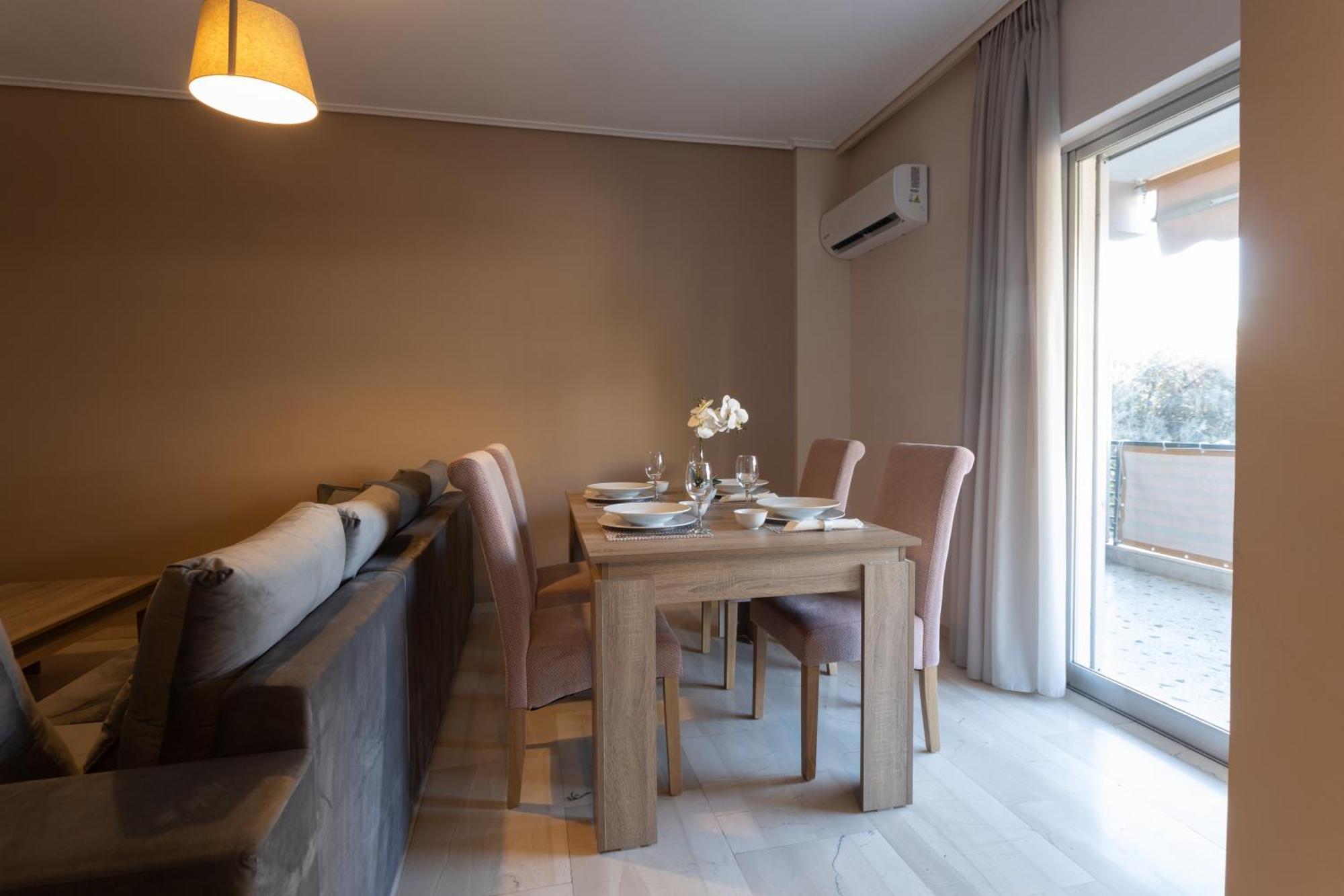 Glyfada Downtown Apartment Athens